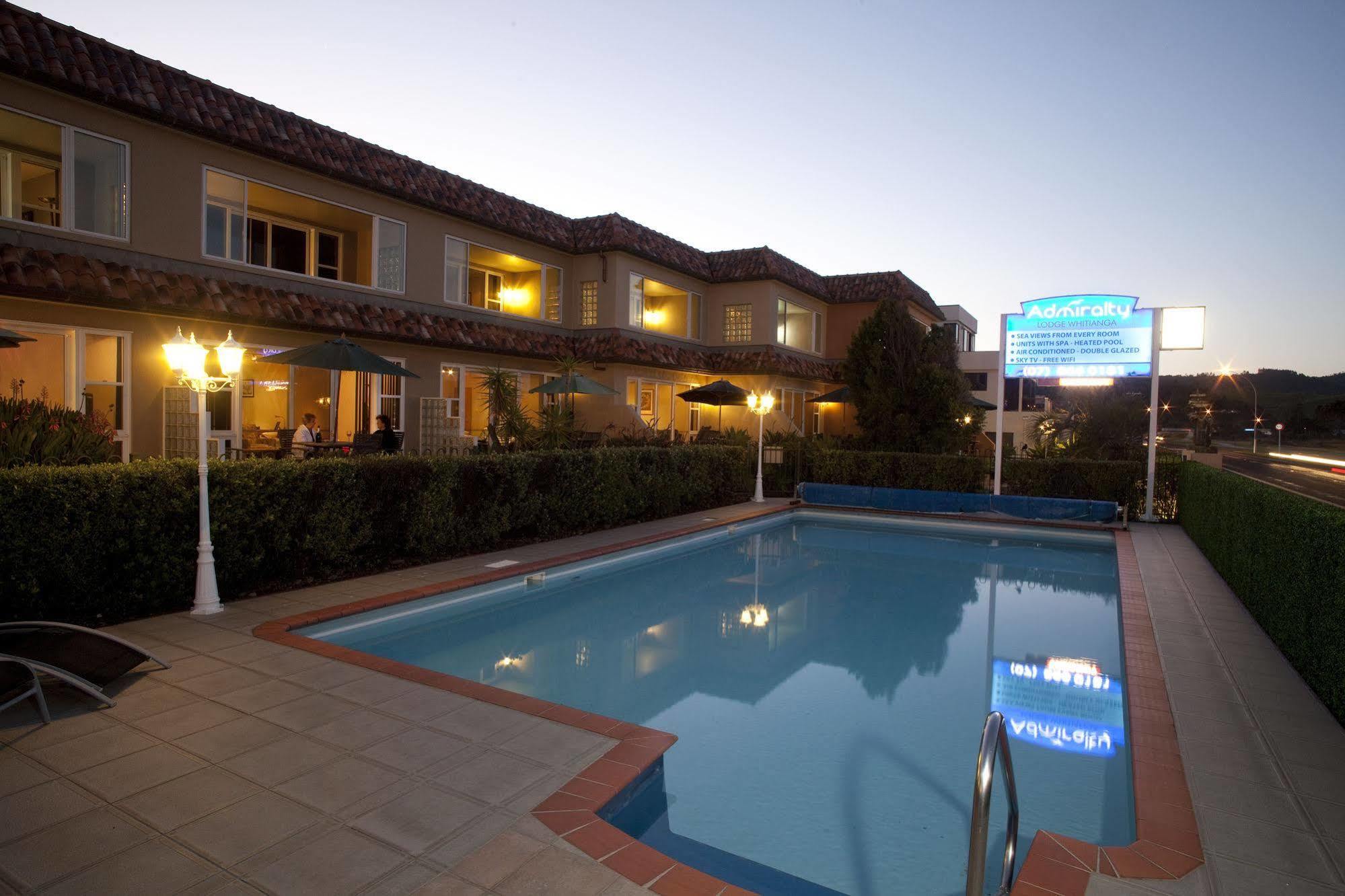 Admiralty Lodge Motel Whitianga Buitenkant foto