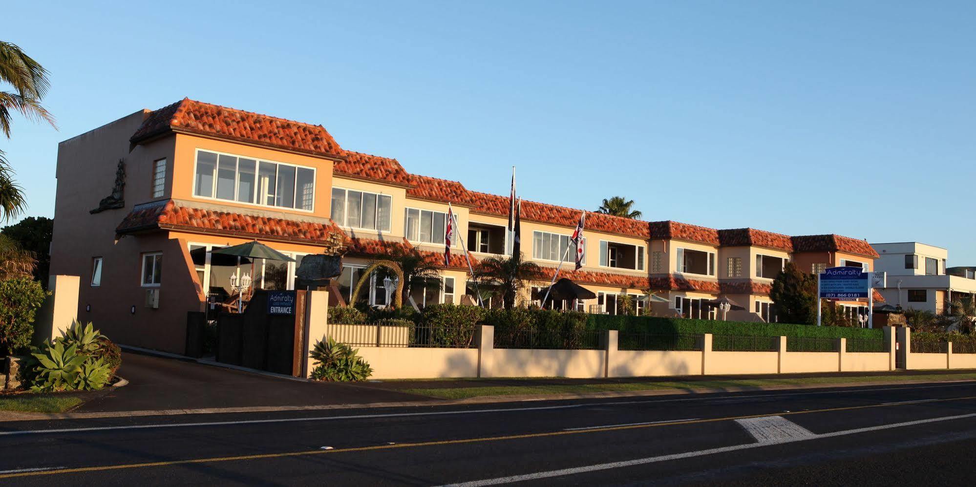 Admiralty Lodge Motel Whitianga Buitenkant foto